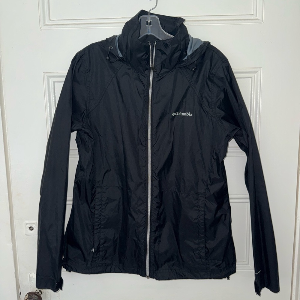 Columbia windbreaker